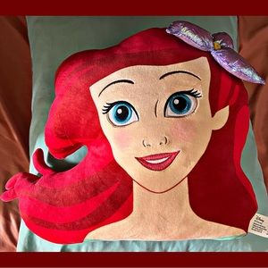 DISNEY PRINCESS Little mermaid 12.5 Inch Character Head Pillow